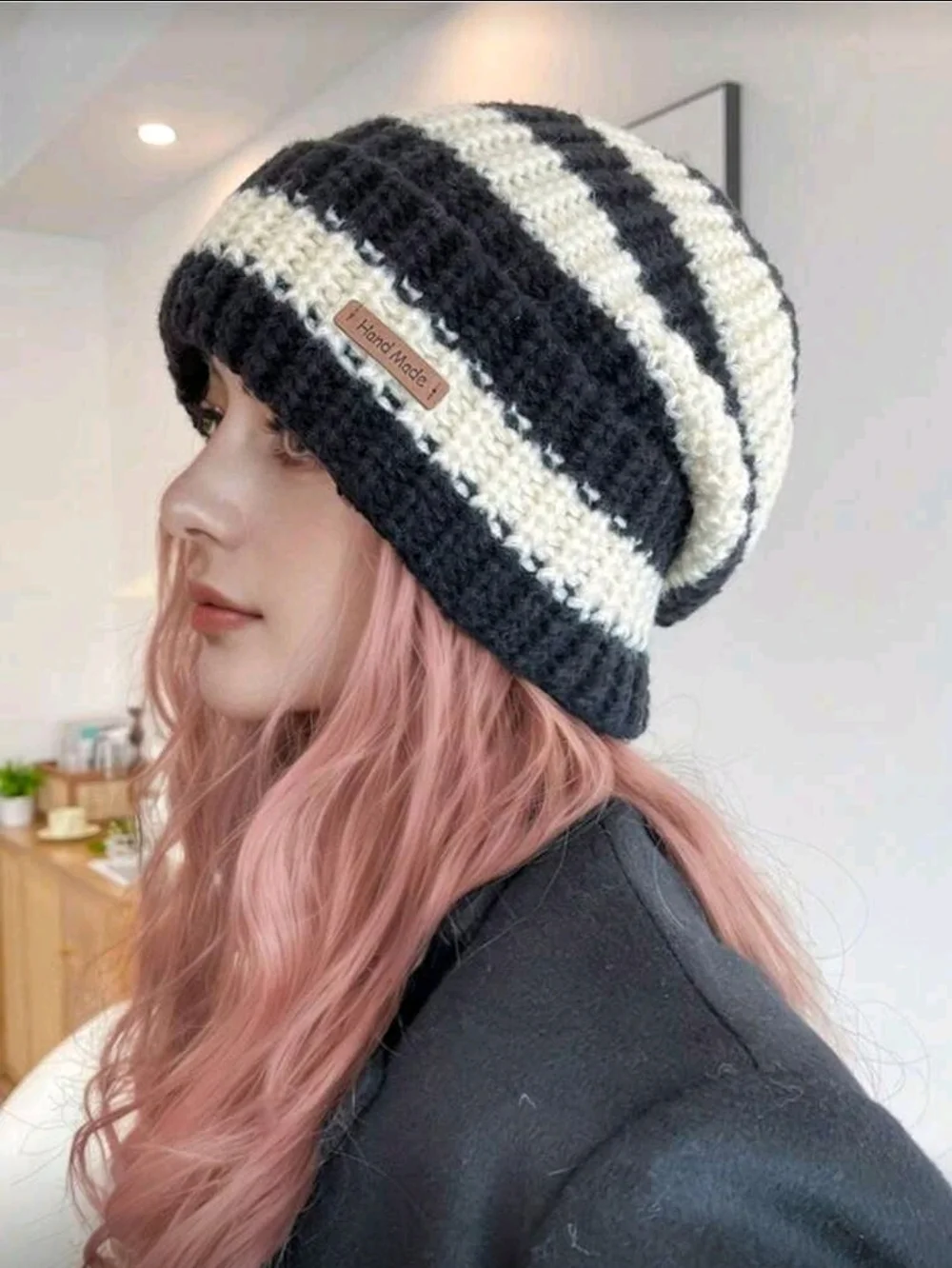 Black & Cream Striped Knit Beanie - Women